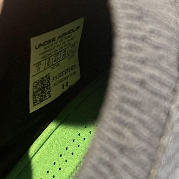 Under Armour Highlight MC Football Shoes Mens 11 Cleats Black Blue Iridescent - Picture 8 of 8